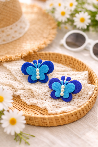 Set Of 2 Butterfly and Pearl Alligator Clip- Blue