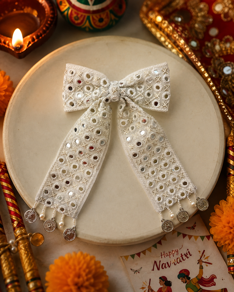 Mirrorwork Pearl Bow Alligator Clip- White