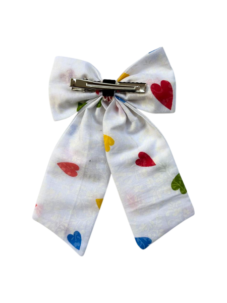 Multicolor Heart Bow Alligator Clip- White