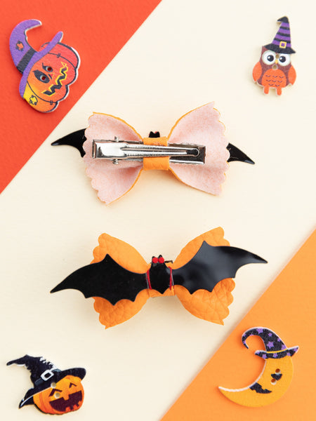 Halloween Theme Bow Applique Detailed Bat Alligator Hair Clips - Orange