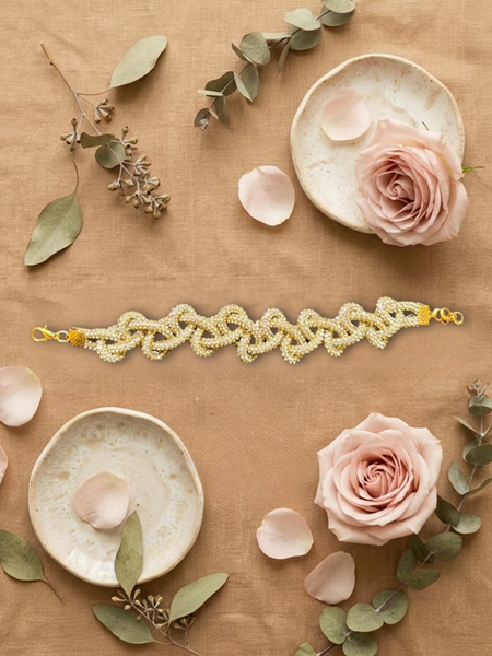 Princess Stone Twisted Bracelet- Golden