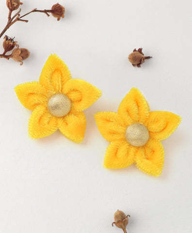 Velvet Flower Alligator Clips - Yellow